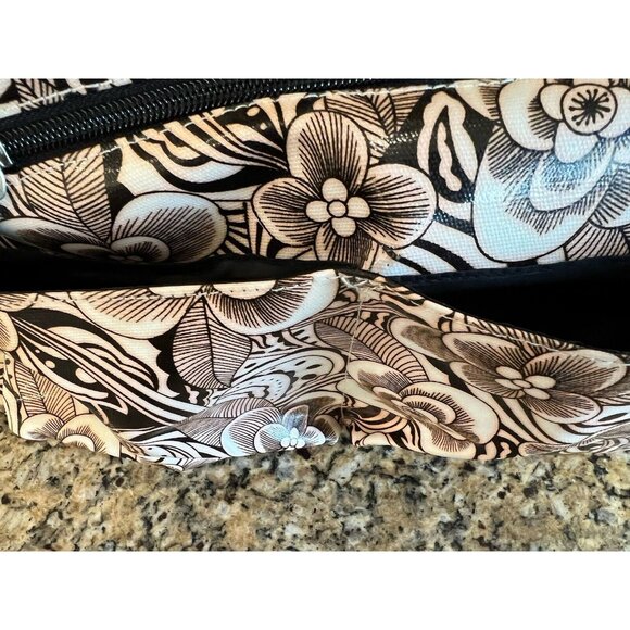 Miche Prima Large Lucy Go Anywhere Shell Cover Diaper Bag Cover With Pad New WOB - Picture 4 of 13